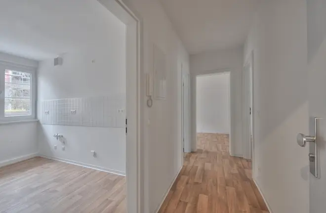 3 Zimmer Wohnung mit 59 m² in Halle (Saale) – Bild 3