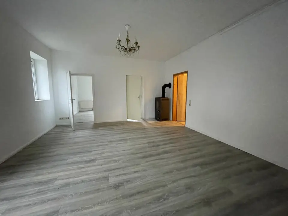 15 Zimmer Haus mit 504 m² in Schwerin – Bild 1