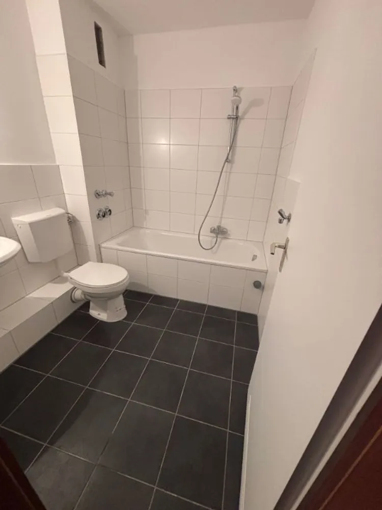 2 Zimmer Wohnung mit 61 m² in Neumünster – Bild 5