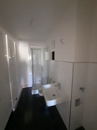 2 Zimmer Wohnung mit 96 m² in Erfurt – Bild 2