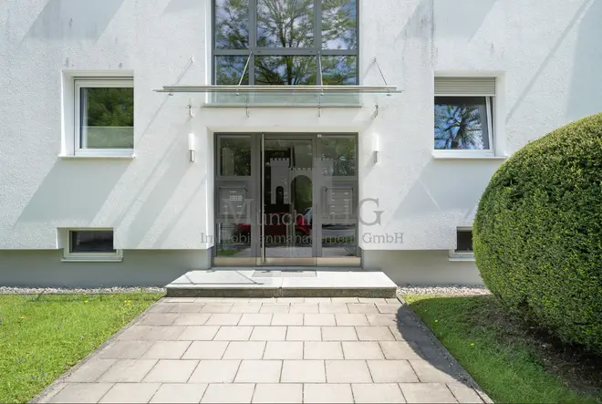 3 Zimmer Wohnung mit 95 m² in München – Bild 2