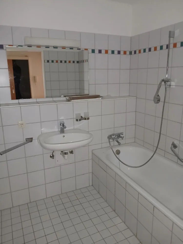 2 Zimmer Wohnung mit 54 m² in Augsburg – Bild 4