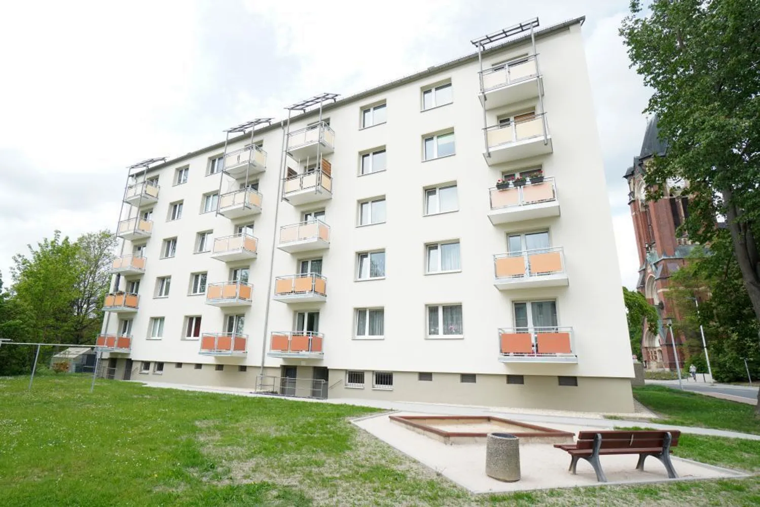 3 Zimmer Wohnung mit 60 m² in Plauen – Bild 1