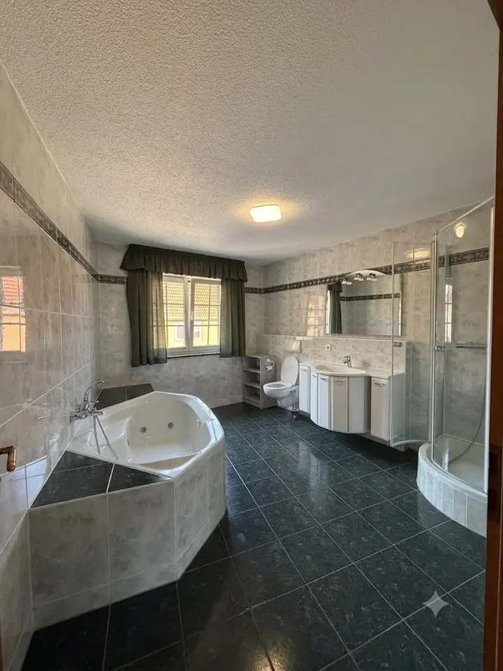 6 Zimmer Haus mit 180 m² in Gera – Bild 8