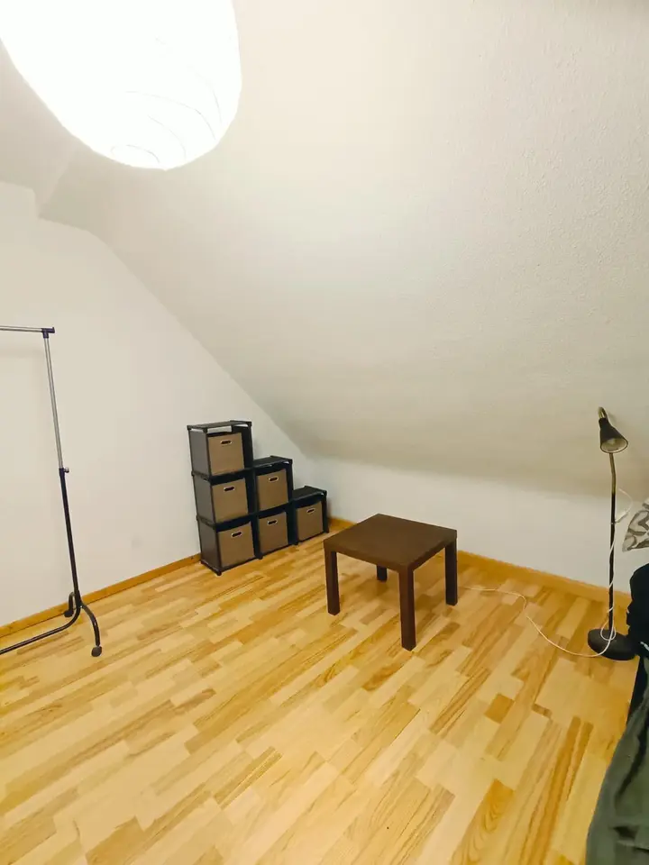 15 Zimmer Wohnung mit 60 m² in Düren – Bild 7