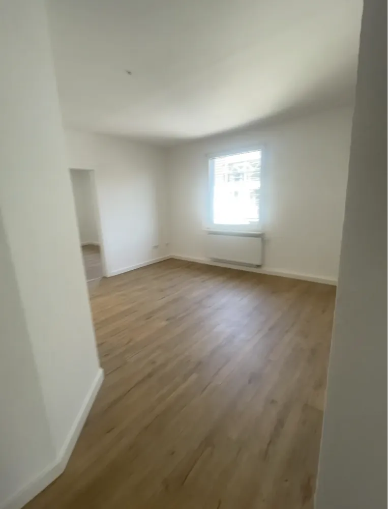 4 Zimmer Wohnung mit 80 m² in Köln – Bild 2
