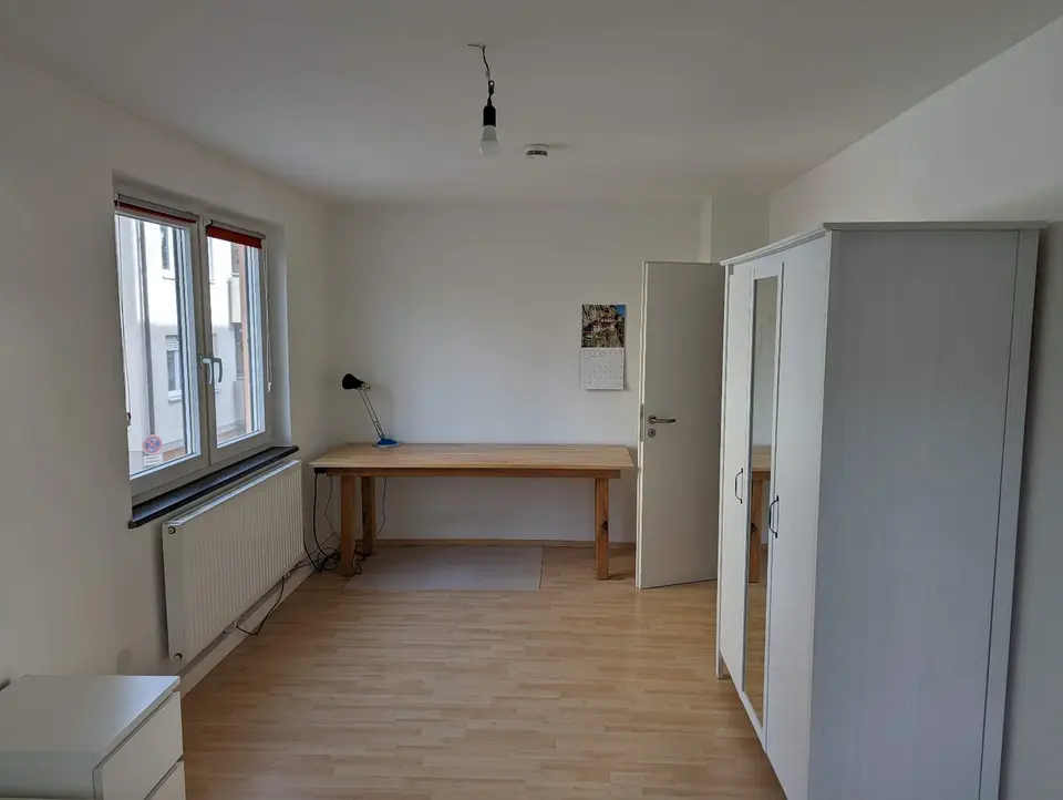 WG-Zimmer mit 90 m² in Neu-Ulm – Bild 2