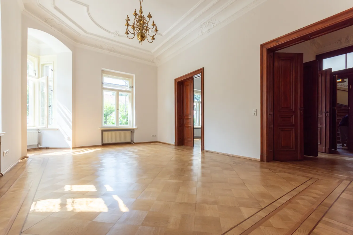 6 Zimmer Wohnung mit 180 m² in Leipzig – Bild 3