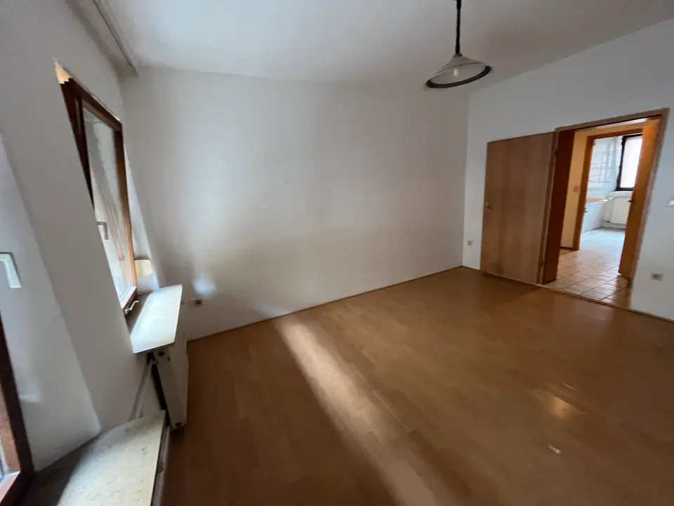 3 Zimmer Wohnung mit 68 m² in Fürth – Bild 2