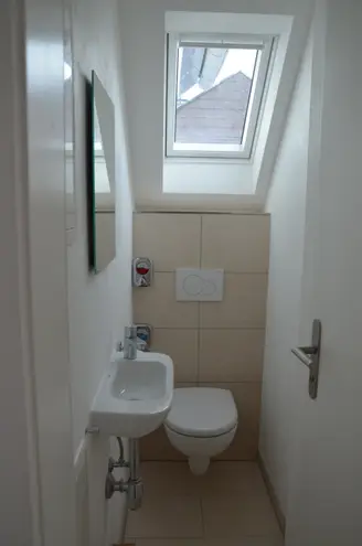 5 Zimmer Wohnung mit 77 m² in Stuttgart – Bild 10