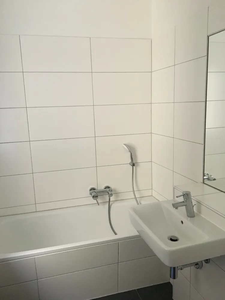 2 Zimmer Wohnung mit 67 m² in Lübeck – Bild 9