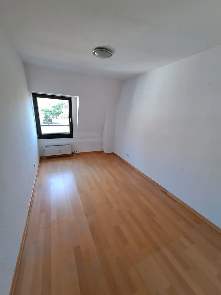 3 Zimmer Wohnung mit 84 m² in Krefeld – Bild 8
