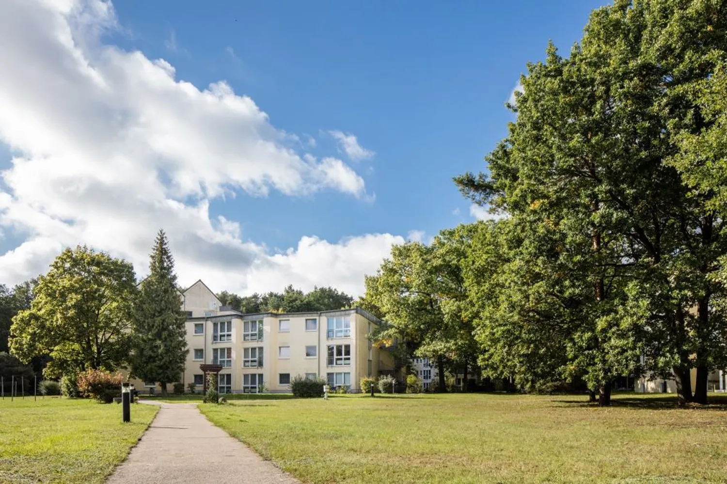 2 Zimmer Wohnung mit 42 m² in Brandenburg an der Havel – Bild 1