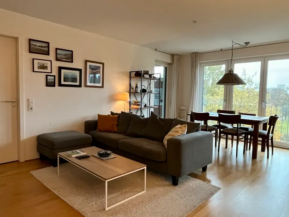 WG-Zimmer mit 65 m² in Stuttgart – Bild 1