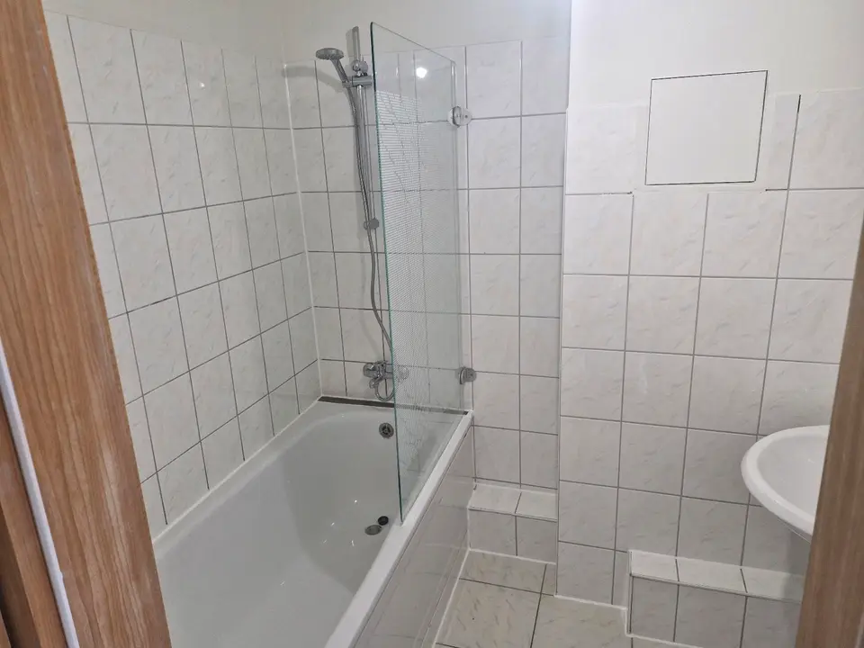 2 Zimmer Wohnung mit 61 m² in Schwerin – Bild 7