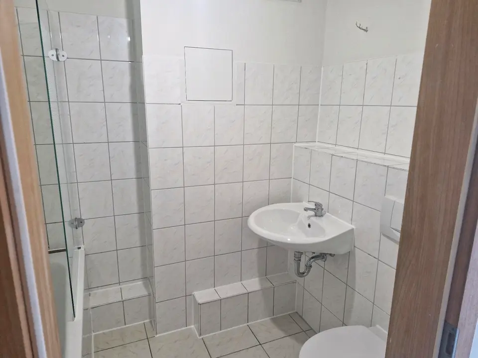 2 Zimmer Wohnung mit 61 m² in Schwerin – Bild 8