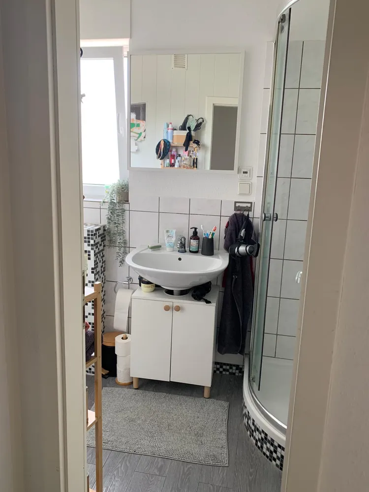 2 Zimmer Wohnung mit 42 m² in Krefeld – Bild 4