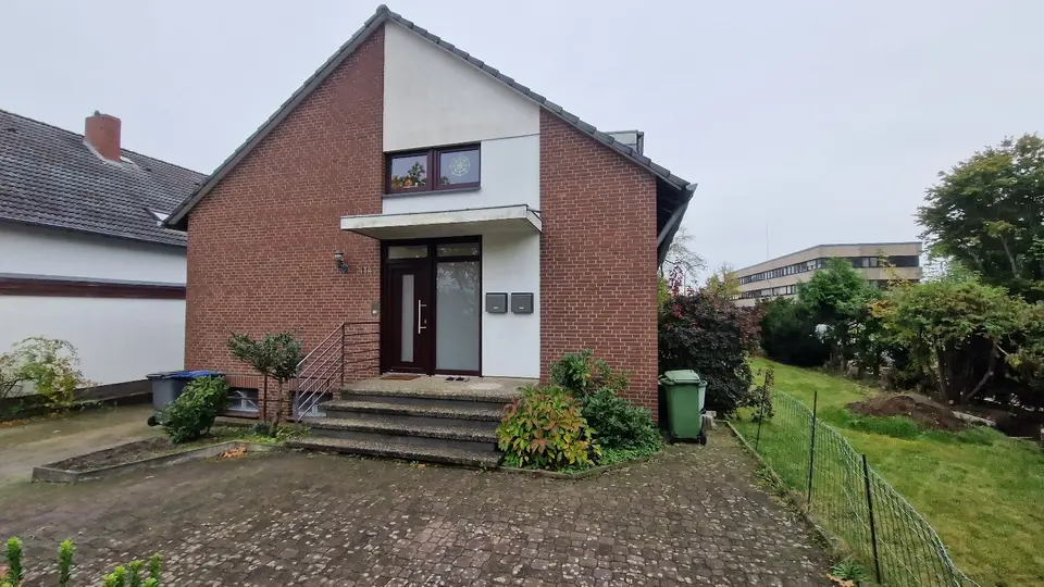 4 Zimmer Wohnung mit 102 m² in Peine – Bild 1