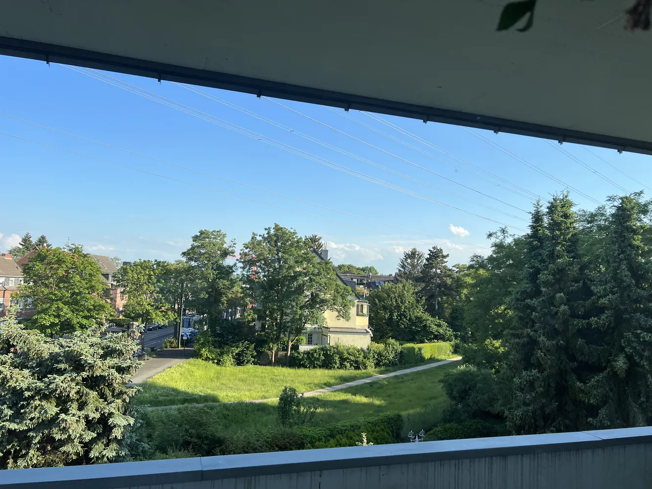 2 Zimmer Wohnung mit 66 m² in Düsseldorf – Bild 2