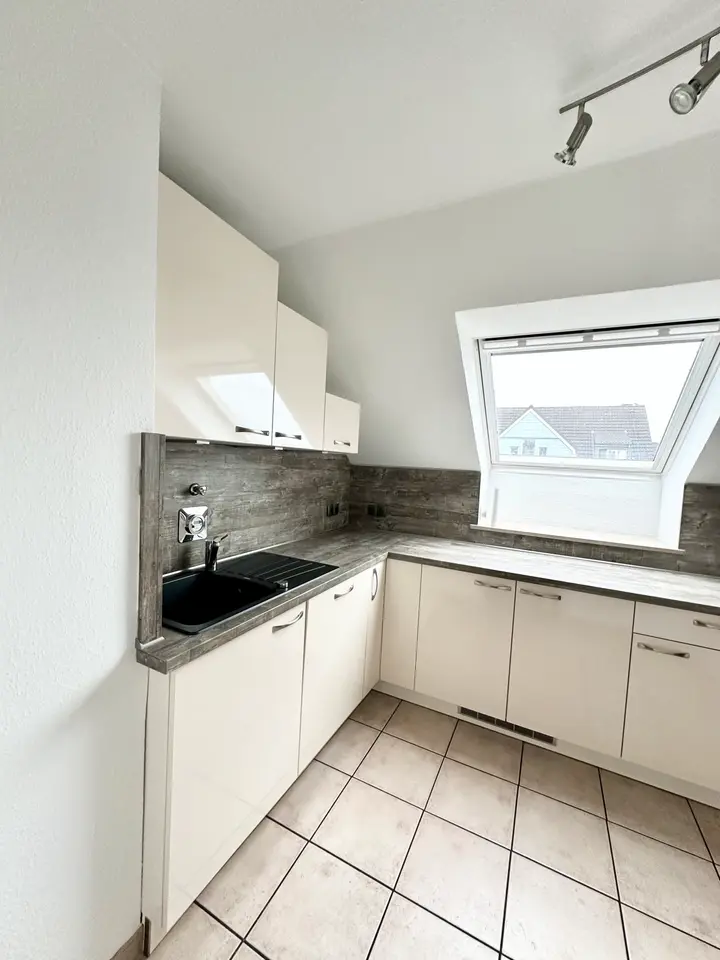 2 Zimmer Wohnung mit 66 m² in Solingen – Bild 5