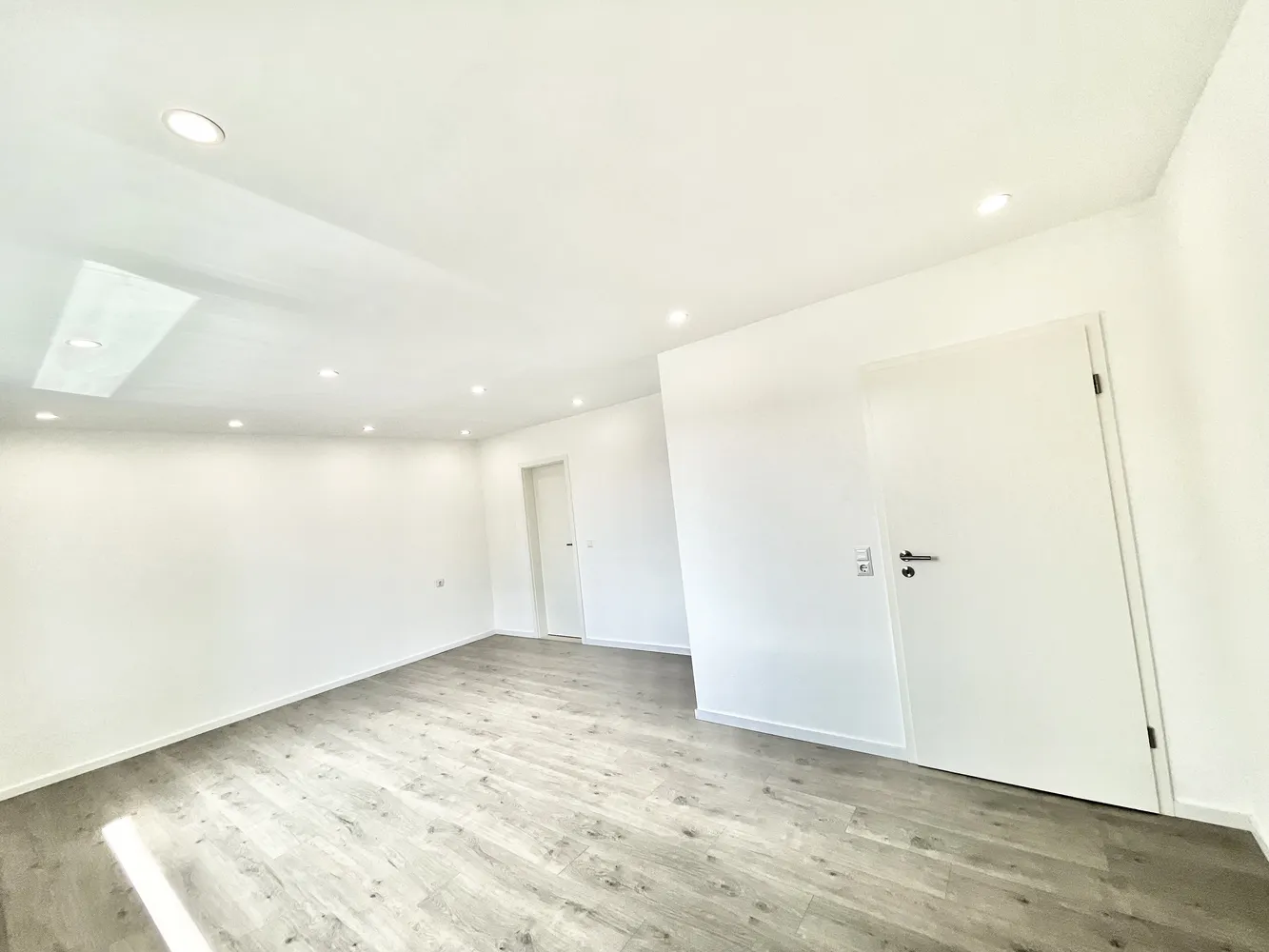 2 Zimmer Wohnung mit 57 m² in Düsseldorf – Bild 3