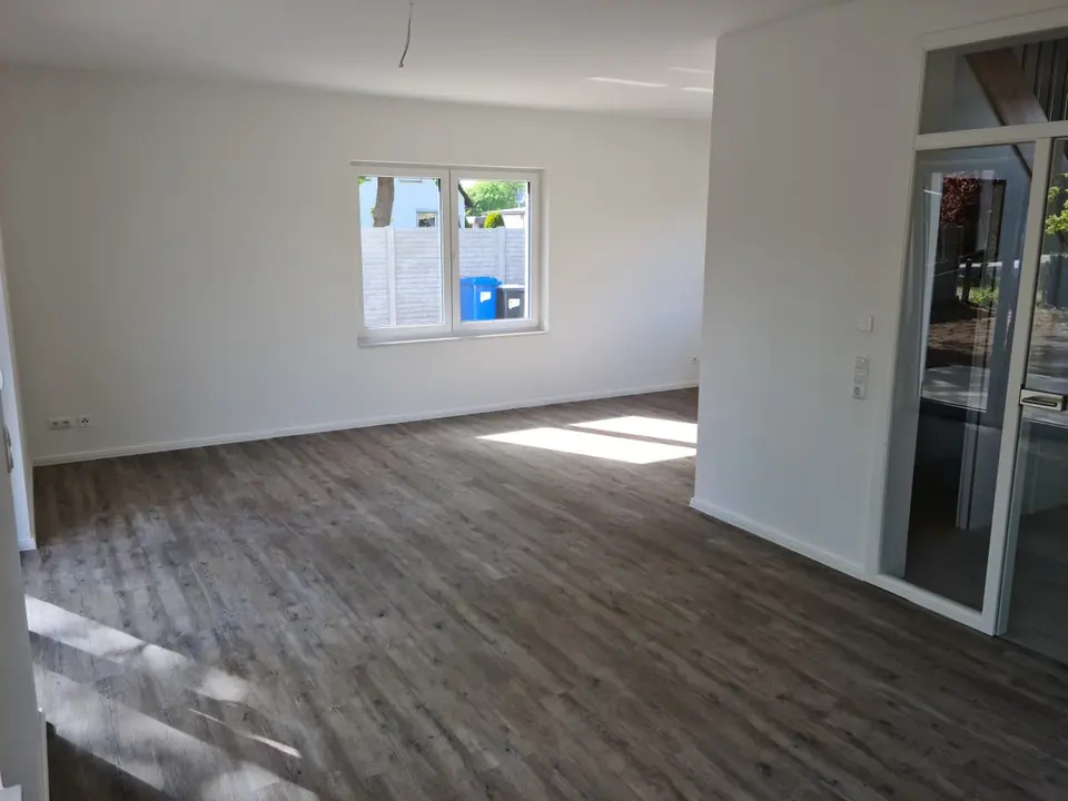 4 Zimmer Haus mit 115 m² in Neumünster – Bild 1