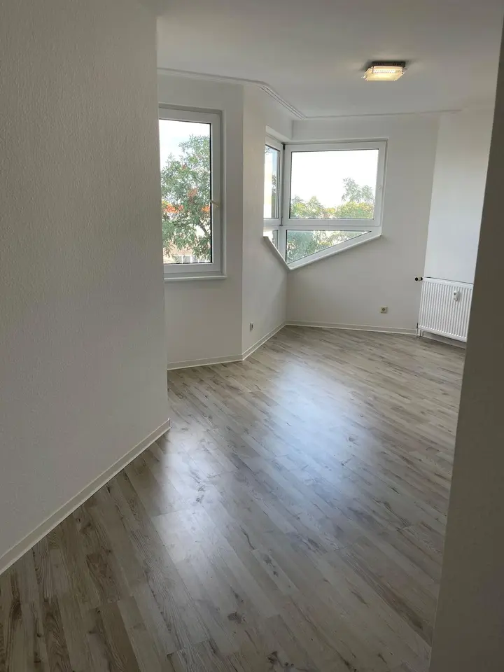 2 Zimmer Wohnung mit 30 m² in Rüsselsheim am Main – Bild 2