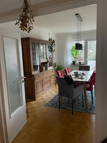 4 Zimmer Wohnung mit 104 m² in Essen – Bild 2