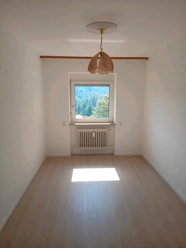 4 Zimmer Wohnung mit 92 m² in Pforzheim – Bild 8