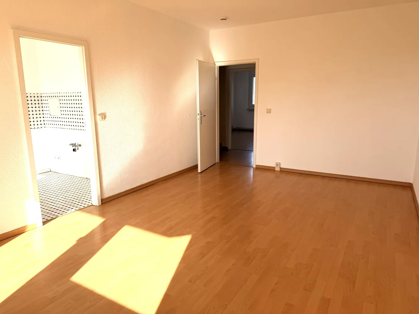 2 Zimmer Wohnung mit 55 m² in Oranienburg – Bild 3