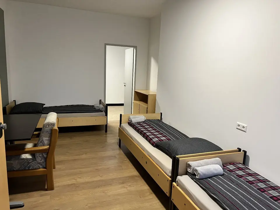 WG-Zimmer mit 180 m² in Vaihingen an der Enz – Bild 6
