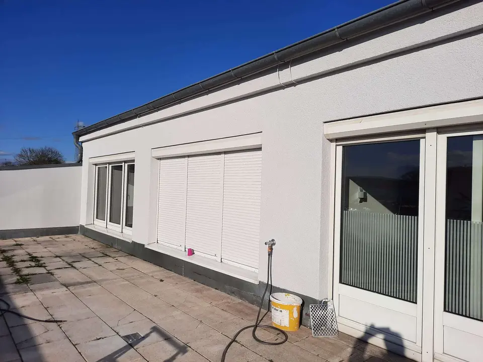6 Zimmer Wohnung mit 160 m² in Erlangen – Bild 2