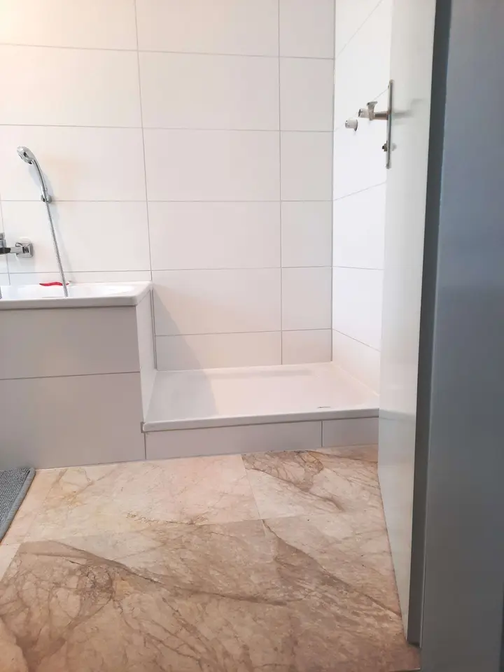 6 Zimmer Wohnung mit 160 m² in Erlangen – Bild 4