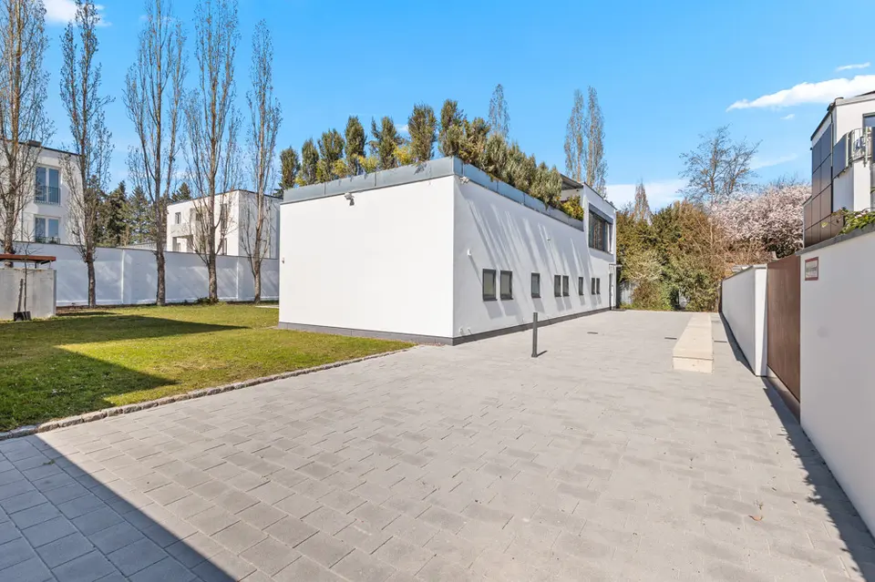 6 Zimmer Haus mit 308 m² in Regensburg – Bild 4