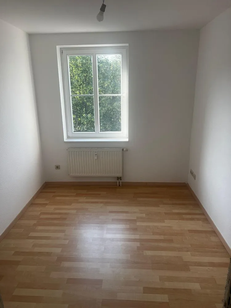 2 Zimmer Wohnung mit 35 m² in Zwickau – Bild 3