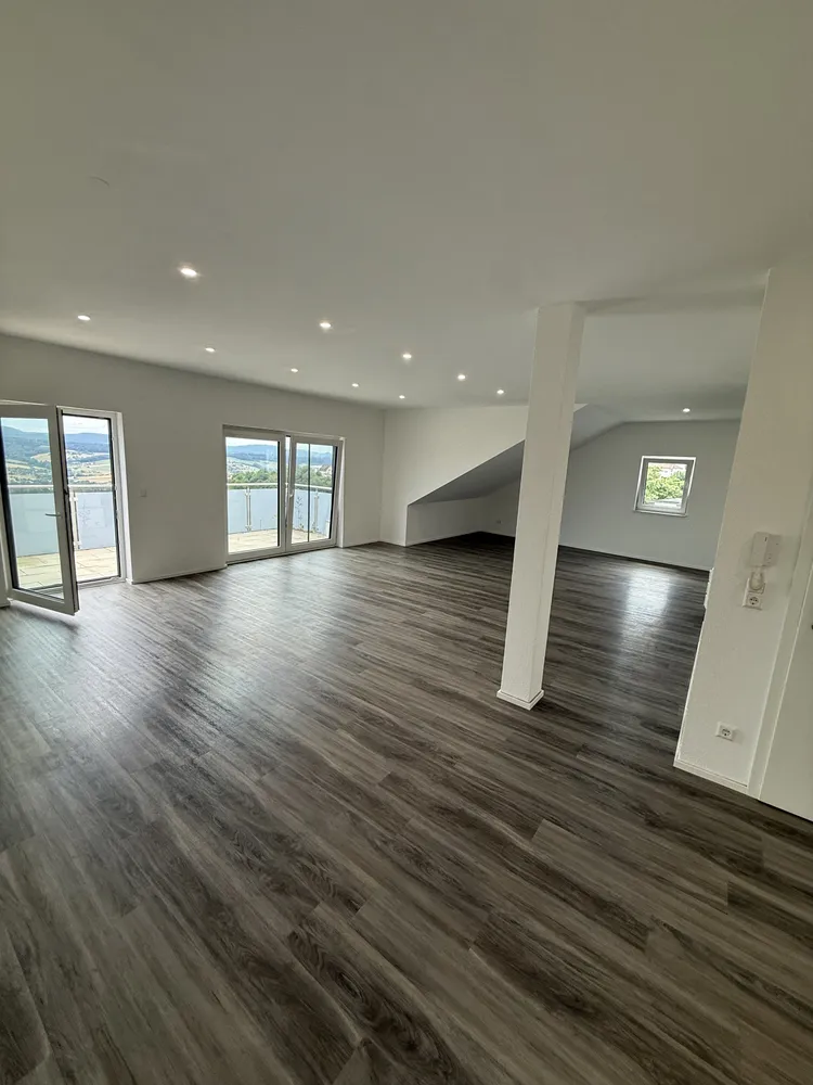 4 Zimmer Wohnung mit 125 m² in Göppingen – Bild 4