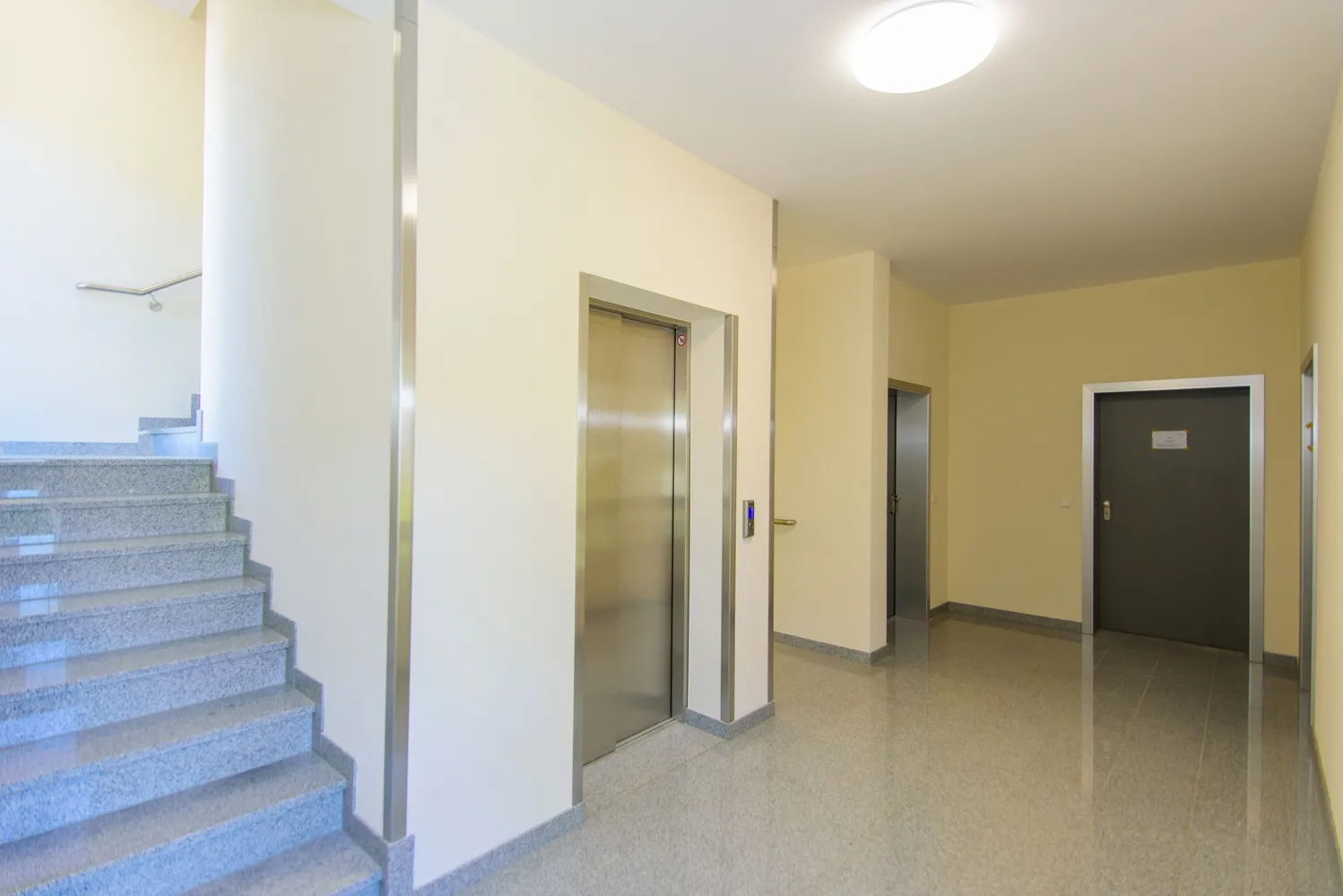 2 Zimmer Wohnung mit 91 m² in Reutlingen – Bild 7