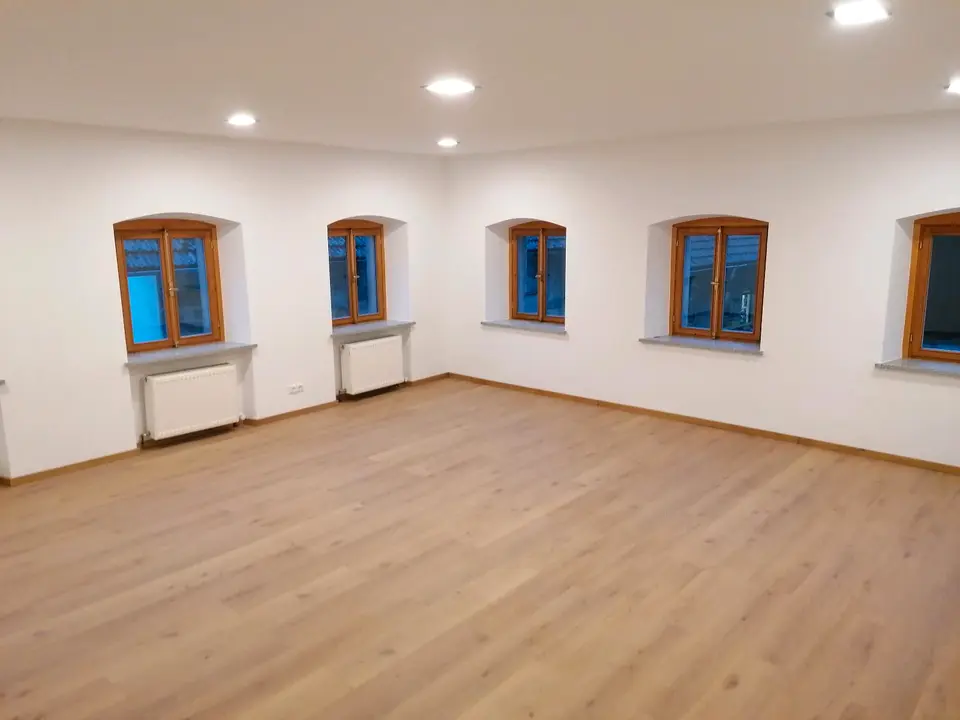 4 Zimmer Wohnung mit 170 m² in Passau – Bild 9