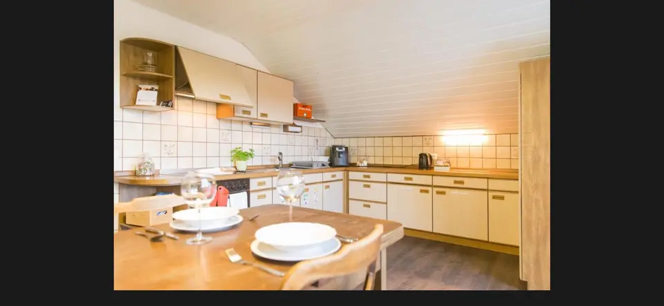 4 Zimmer Wohnung mit 100 m² in Friedrichshafen – Bild 2
