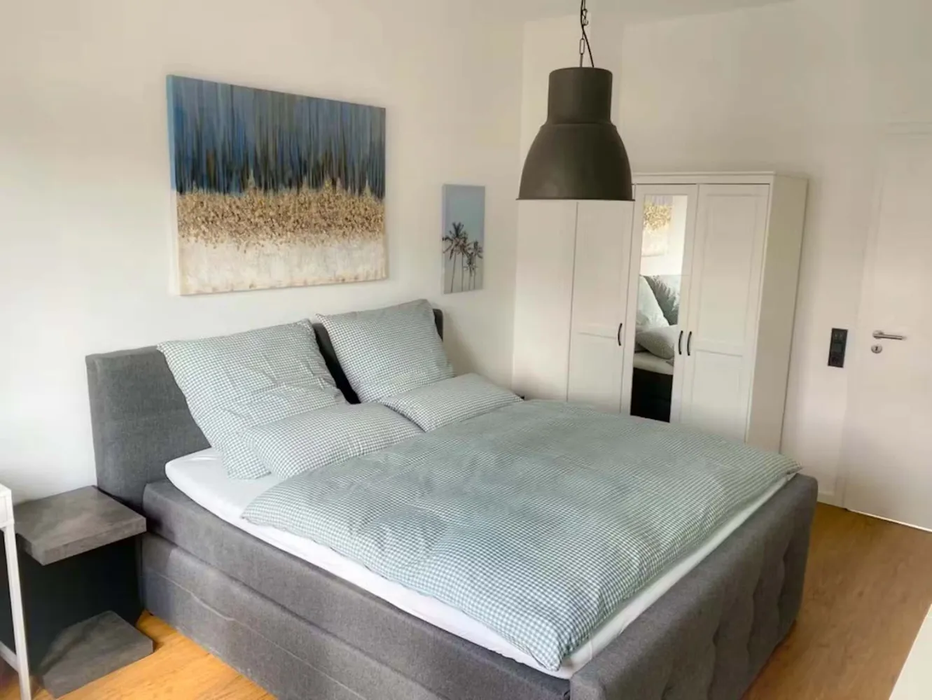 WG-Zimmer mit 25 m² in Frankfurt am Main – Bild 1
