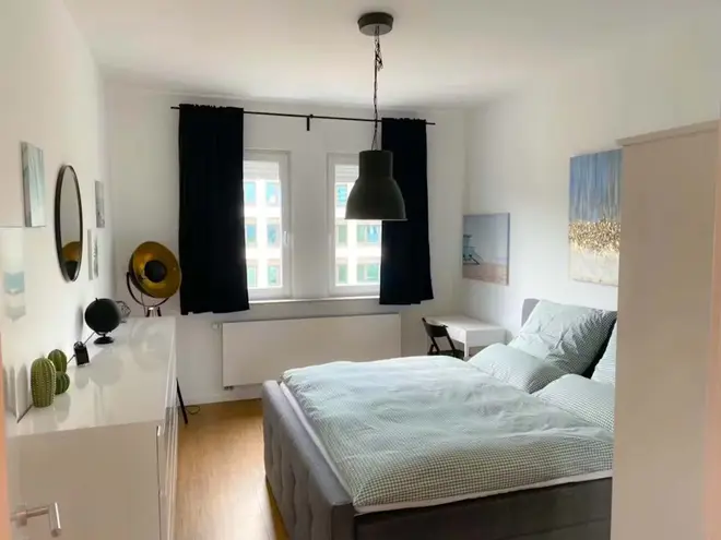 WG-Zimmer mit 25 m² in Frankfurt am Main – Bild 2
