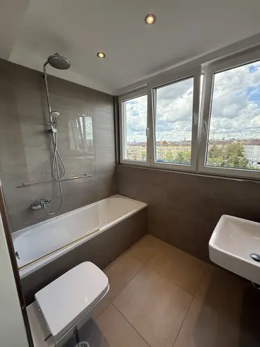 4 Zimmer Wohnung mit 114 m² in Berlin – Bild 9