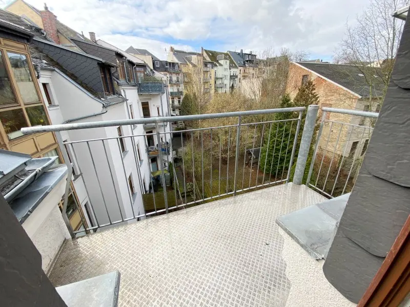 2 Zimmer Wohnung mit 71 m² in Plauen – Bild 4
