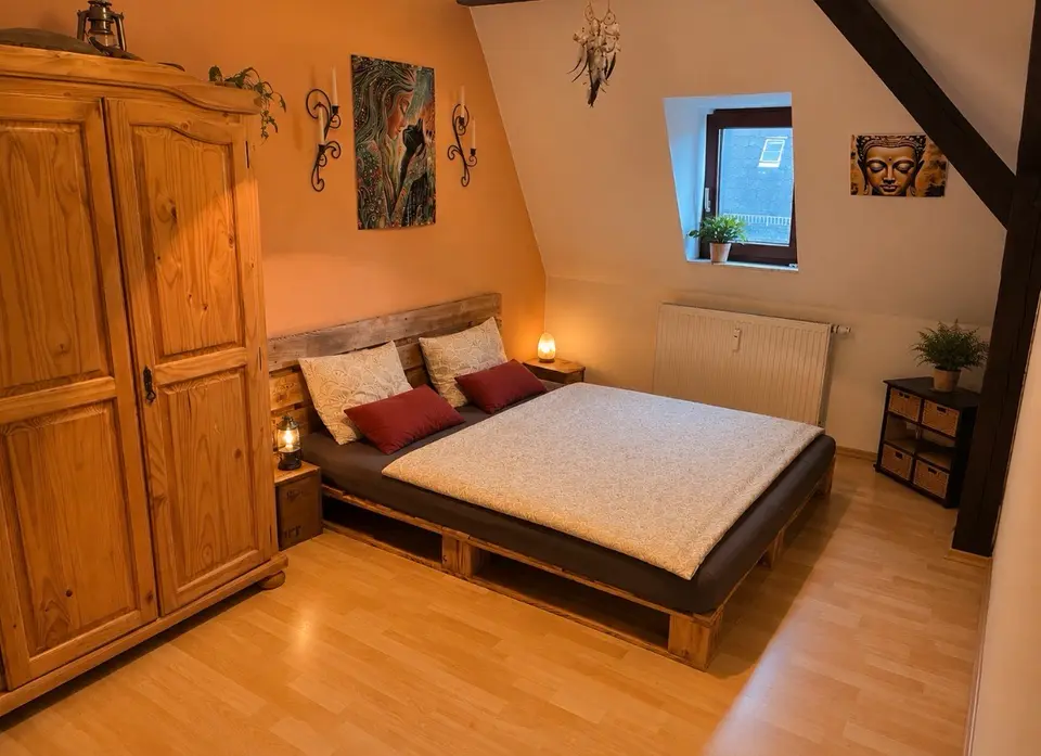 4 Zimmer Wohnung mit 90 m² in Görlitz – Bild 2