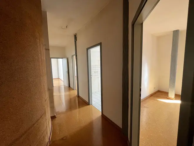 3 Zimmer Wohnung mit 76 m² in Halle (Saale) – Bild 2