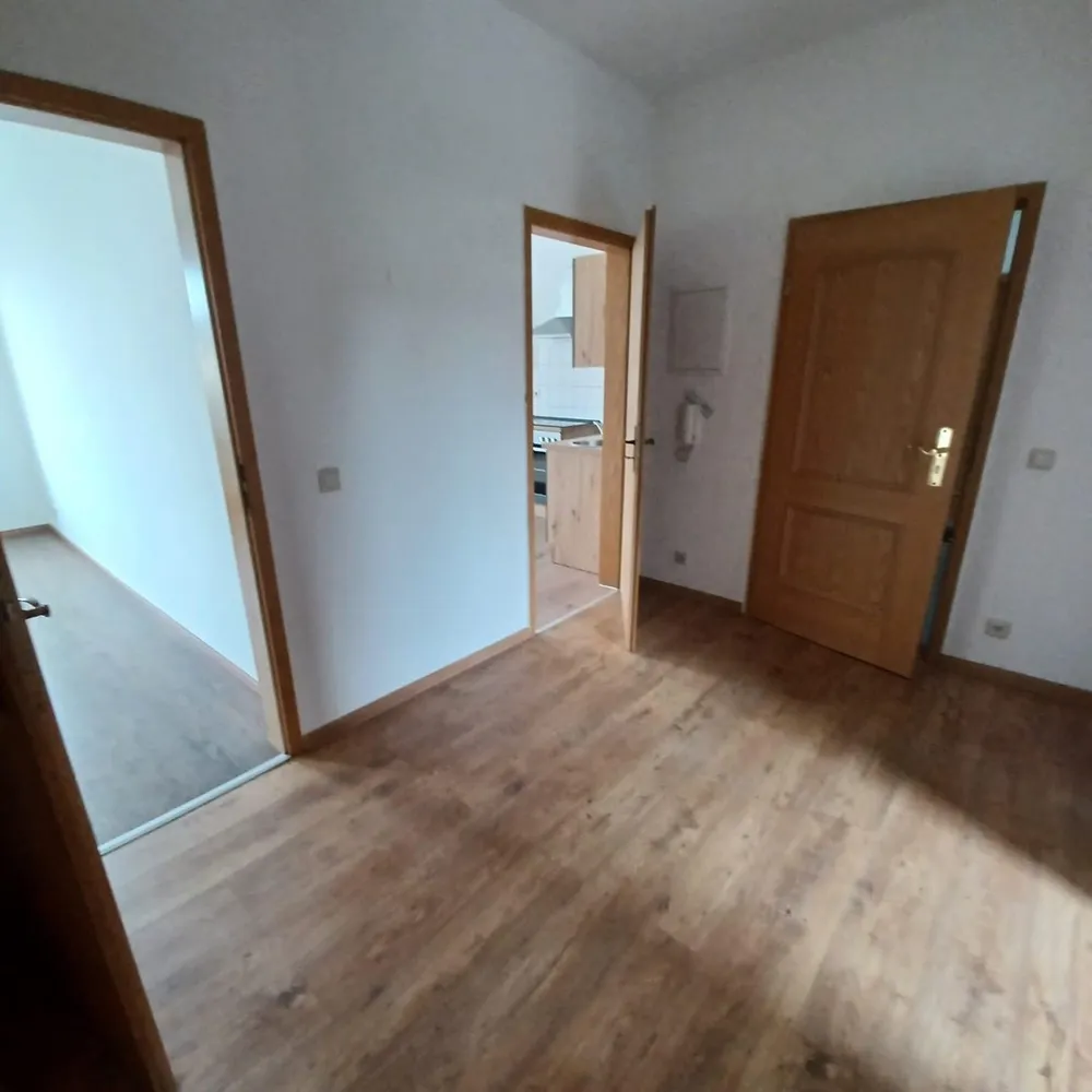 2 Zimmer Wohnung mit 67 m² in Zwickau – Bild 4