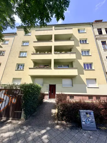 2 Zimmer Wohnung mit 67 m² in Magdeburg – Bild 2