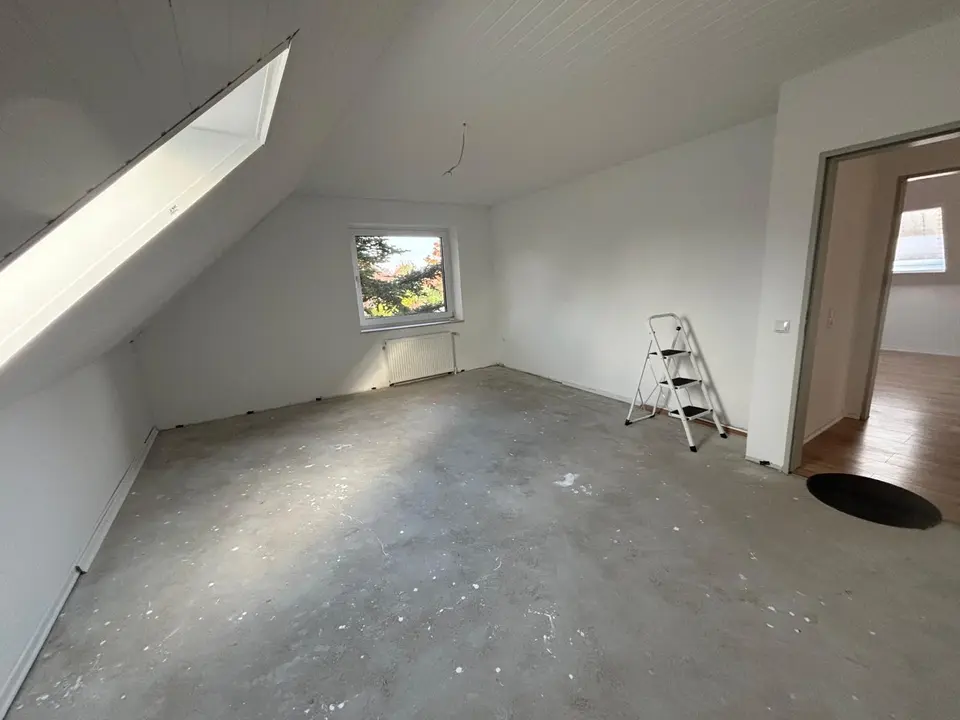 5 Zimmer Wohnung mit 95 m² in Wilhelmshaven – Bild 2