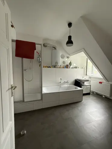 4 Zimmer Wohnung mit 116 m² in Wiesbaden – Bild 8