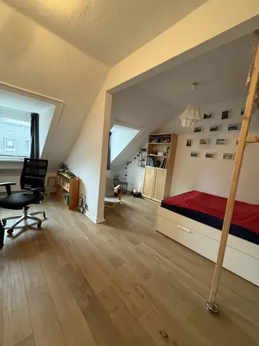 4 Zimmer Wohnung mit 116 m² in Wiesbaden – Bild 10